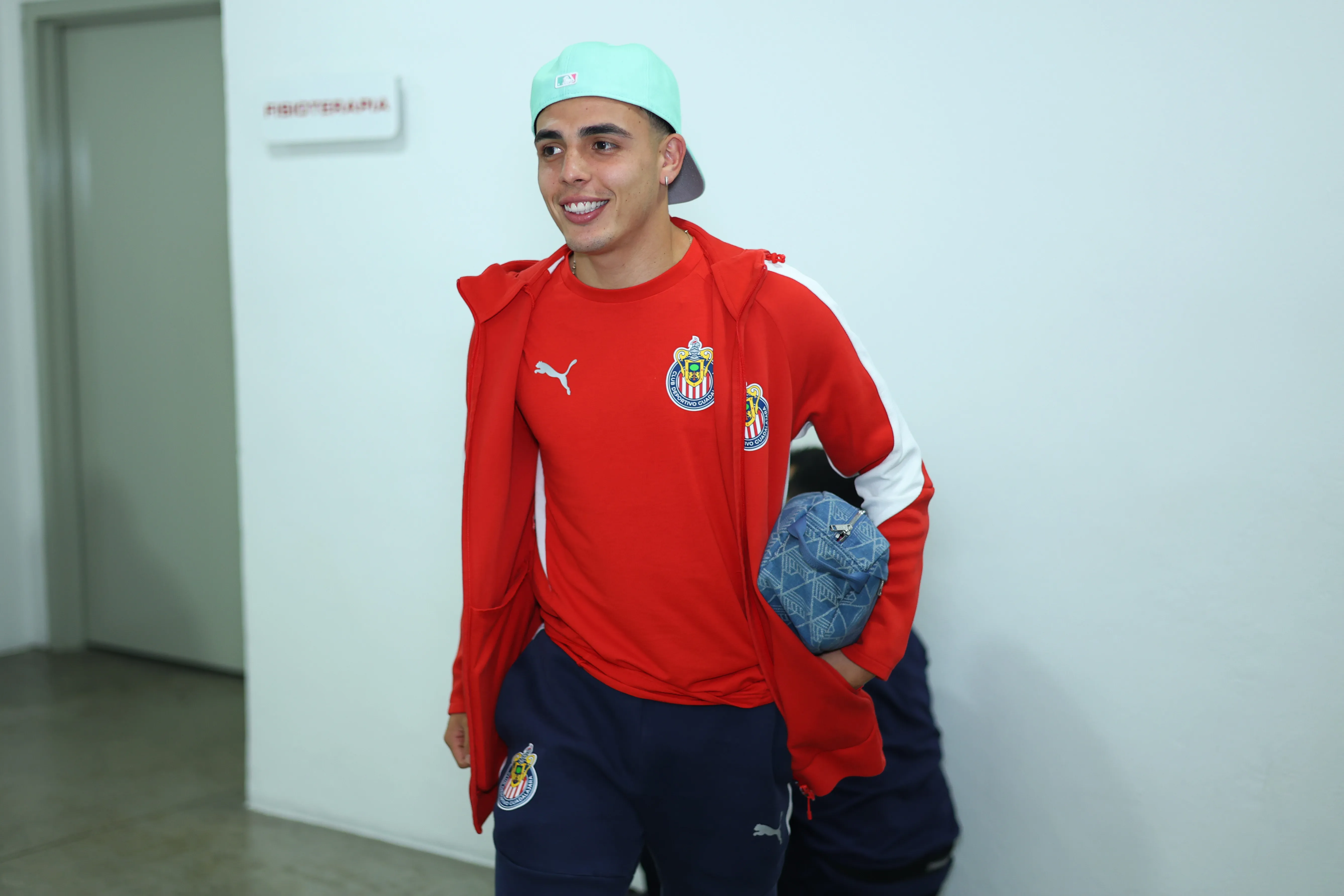 Hugo Camberos quiere jugar en las Chivas de Gabriel Milito.