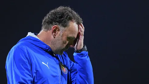 Se van más jugadores de Chivas que los que llegan.