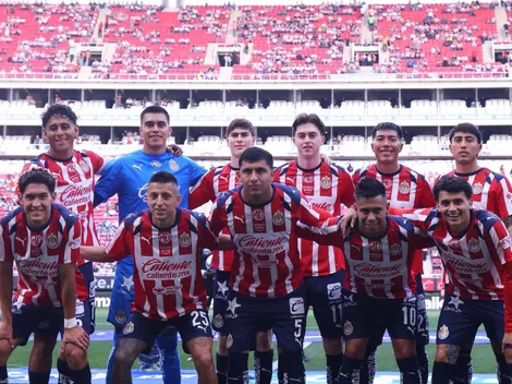 La foto de la "Hormiga" y Brian que ilusiona a Chivas