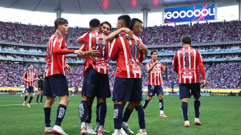 Chivas fue el único de los cuatro grandes que ganó en su debut
