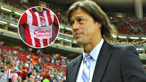 Ronaldo Cisneros podría volver a jugar al Guadalajara.