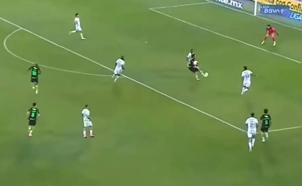 Rodolfo Pizarro, ex Chivas, anotó un golazo con FC Juárez en el cierre de la jornada 3 del Clausura 2026