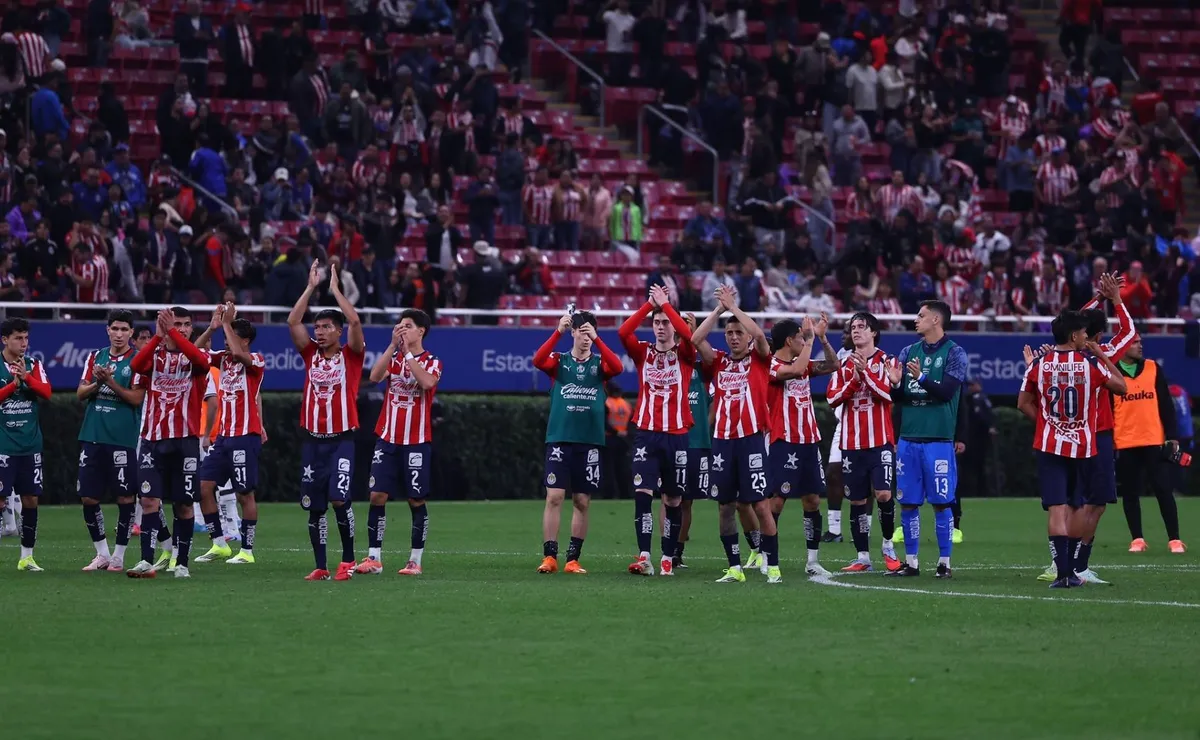 ¿Cuándo fue la última vez que Chivas inició un torneo con tres victorias?
