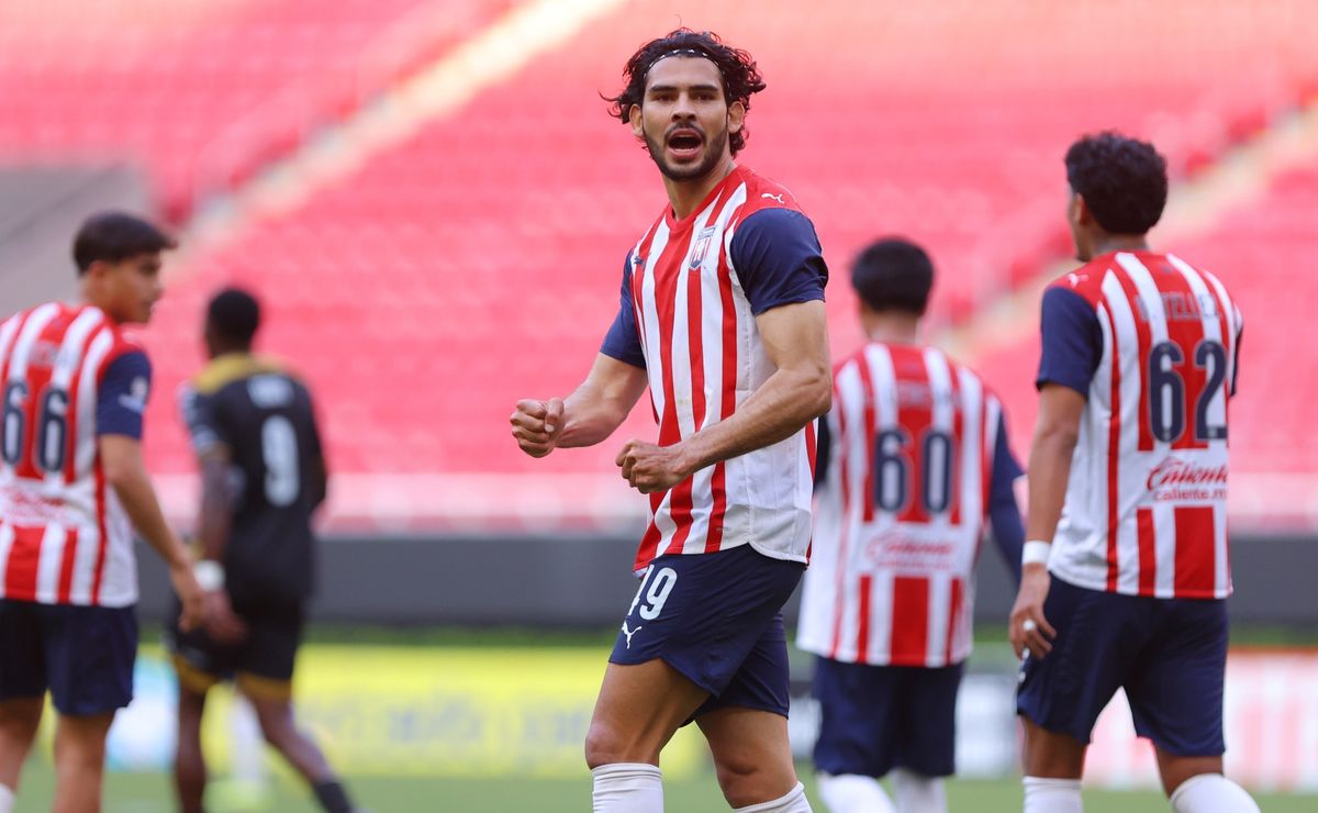 Vladimir Moragrega, el goleador del Tapatío que empezó con todo el Clausura 2026 pero no puede jugar en Chivas