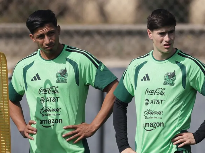 Con una gran foto, Chivas postuló a la "Hormiga" y Sepúlveda a la Selección Mexicana