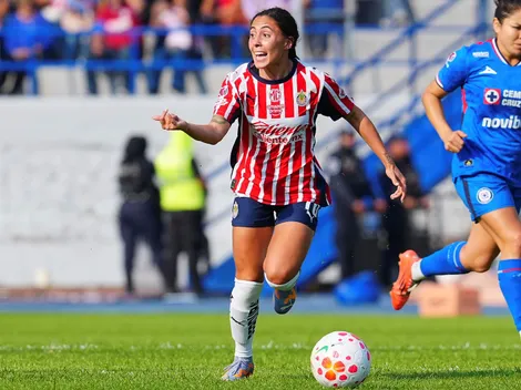 Eva González sorprende a la afición de Chivas Femenil