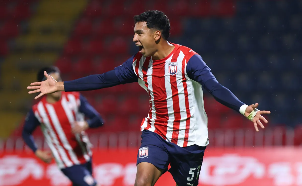 ¿Debutará Cruz Medina contra el Tepatitlán? Los pendientes que le faltan al Tapatío para contar con él