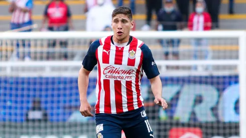 Luis Olivas saldría de Chivas muy pronto.
