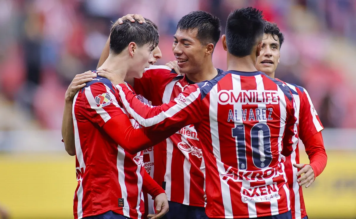 ¡Los mejores de México! Liga MX alabó a Chivas por dominar en las premiaciones del Clausura 2026