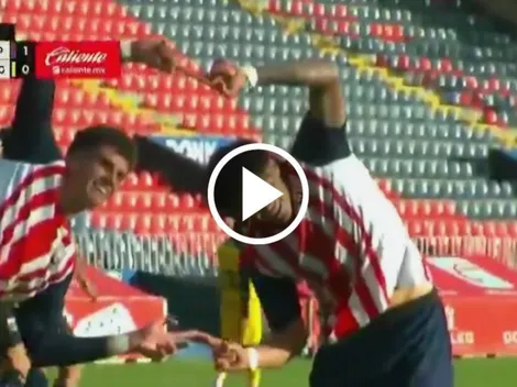 (VIDEO) Golazo de Sergio Aguayo en la victoria del Tapatío