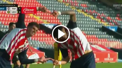 Sergio Aguayo se lució con un golazo ante Leones Negros