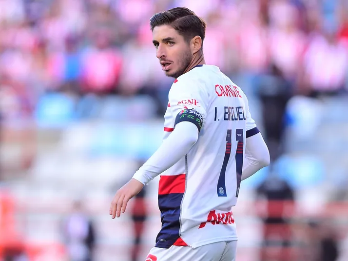 Cone Brizuela bromea con un posible retiro