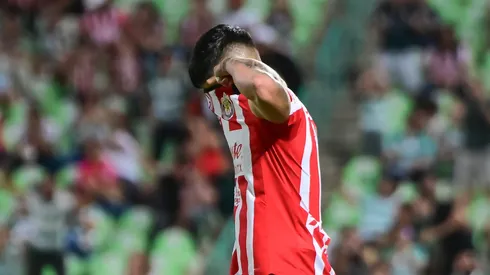 Alan Pulido podría encontrar equipo de último momento.