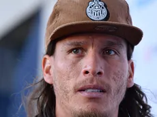 Gigante de la Liga MX interesado en el Oso González y Chivas tomó decisión