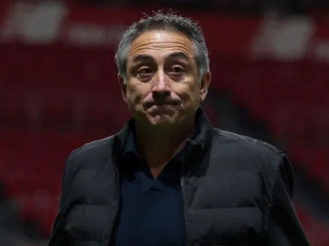 Antonio Contreras sigue sin caer bien a la afición de Chivas Femenil