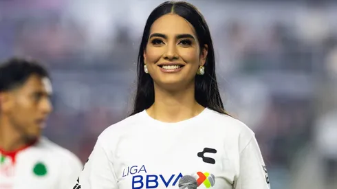 Anahí Esparza, la mujer que brilló previo al partido entre Mazatlán FC y Chivas
