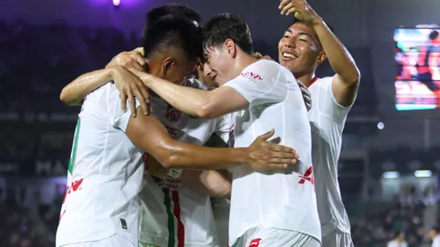 Chivas ya se prepara para enfrentar a América. 
