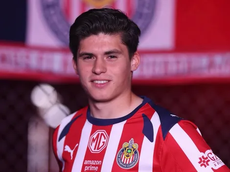 ¡Ya es oficial! Así anunció Chivas el fichaje de Jonathan Pérez