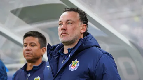 Gabriel Milito podría tener que entrenar sin medio equipo.
