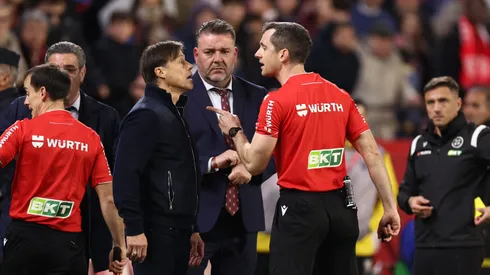 Matías Almeyda recibió siete partidos de castigo.
