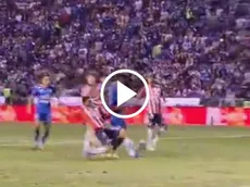 La acción defensiva de Bryan González que valió oro en el Cruz Azul vs. Chivas