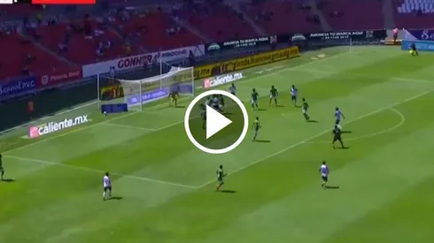 Luis Puente anotó contra Leones Negros.