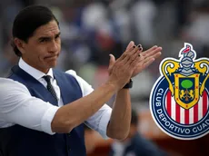 Histórico exdelantero se rinde ante mentalidad de Chivas