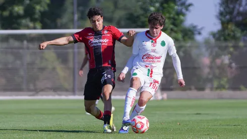 Chivas y Atlas iniciaron el día con partidos de sus Fuerzas Básicas.
