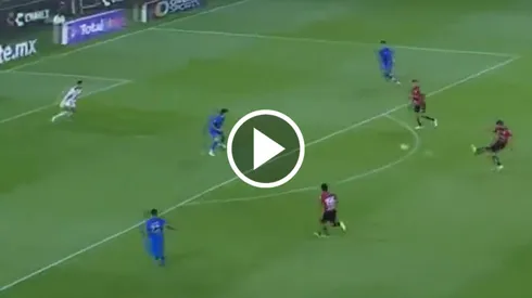 El ridículo error del Tala y el Oso en el Chivas vs. Atlas