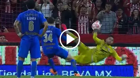 Armando González falló el penalti del triunfo contra Atlas