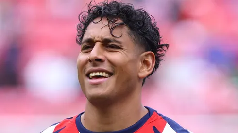 Luis Romo acompañó a Chivas. 
