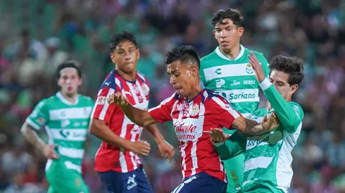 Santos es el equipo más goleado del torneo.
