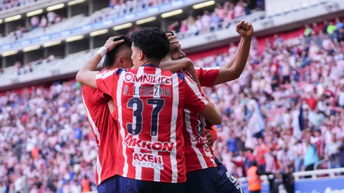 Periodista identificado con Cruz Azul ve muy bien a Chivas. 
