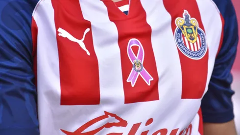 Reapareció tras retirarse por no encontrar equipo después de Chivas