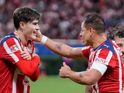 ESPN hace comparativa entre Chicharito Hernández y Armando González