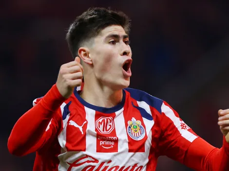 Así fue la ovación del Estadio Akron para la Hormiga González