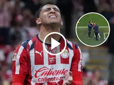 Así consoló Milito a Bryan González que lloraba post victoria de Chivas