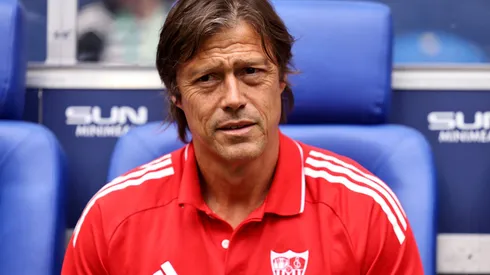 Matías Alemyda fue despedido como DT de Chivas