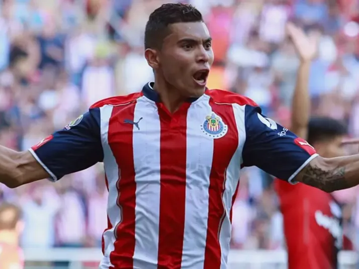 ¿Es posible su regreso? El precio que pagaría Chivas por Orbelín Pineda