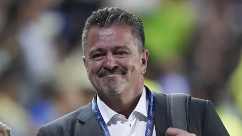 Carlos Hermosillo pide a Rangel de titular en el Tri.