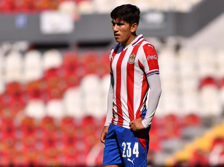 ¿Qué fue de Carlos Salcido Jr.?