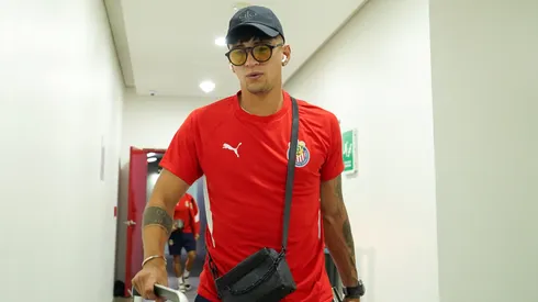 Alan Pulido aprovecha su inactividad en New York.