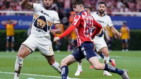 Hugo Sánchez le dio consejo a Armando González.