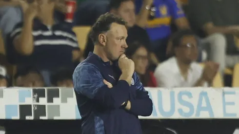 Gabriel Milito que no van a lograr la 13 si no mejoran.