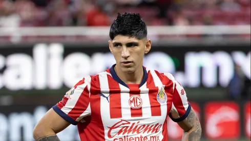 Alan Pulido tenía uno de los sueldos más altos de Chivas.