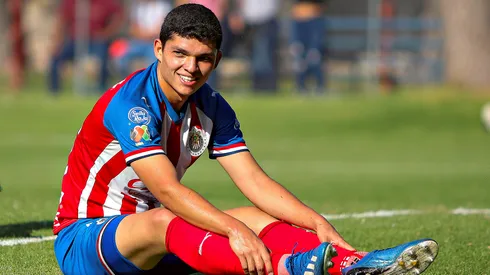 Sebastián Martínez, de Chivas a la Liga Premier.