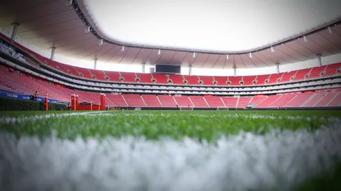 No luce bien la cancha del Estadio Akron para el Chivas vs. Puebla