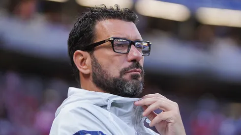 Entrenador de Puebla advierte sobre el poderío de Chivas.