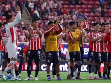 Chivas va por su tercer liderato en torneos cortos