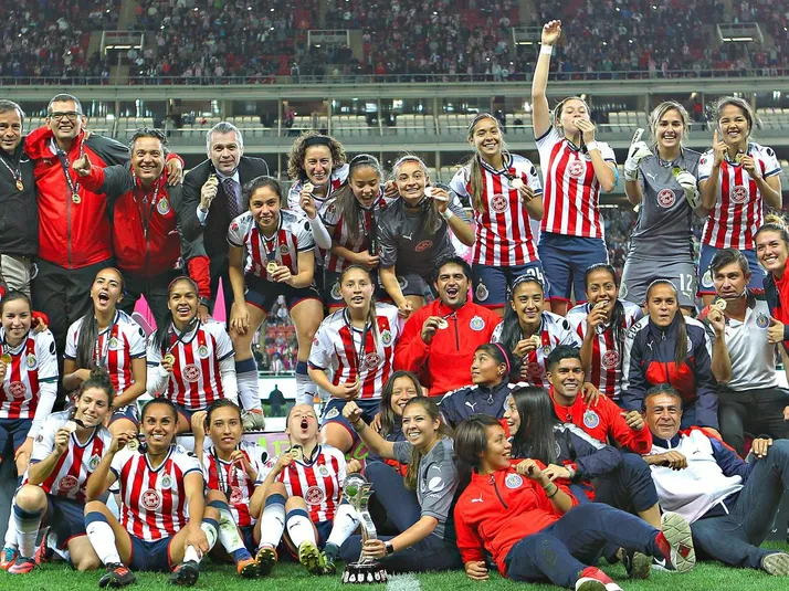 Oficial: Leyenda de Chivas Femenil saldrá del retiro